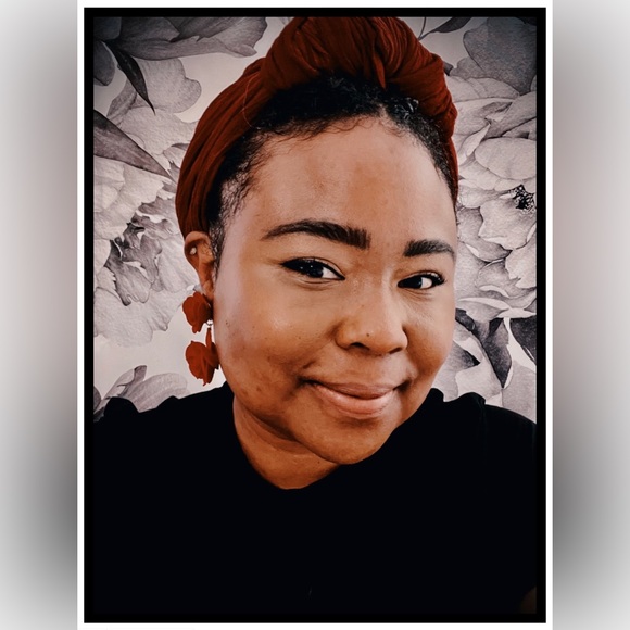 Meet your Posher, Tish - Picture 5 of 14